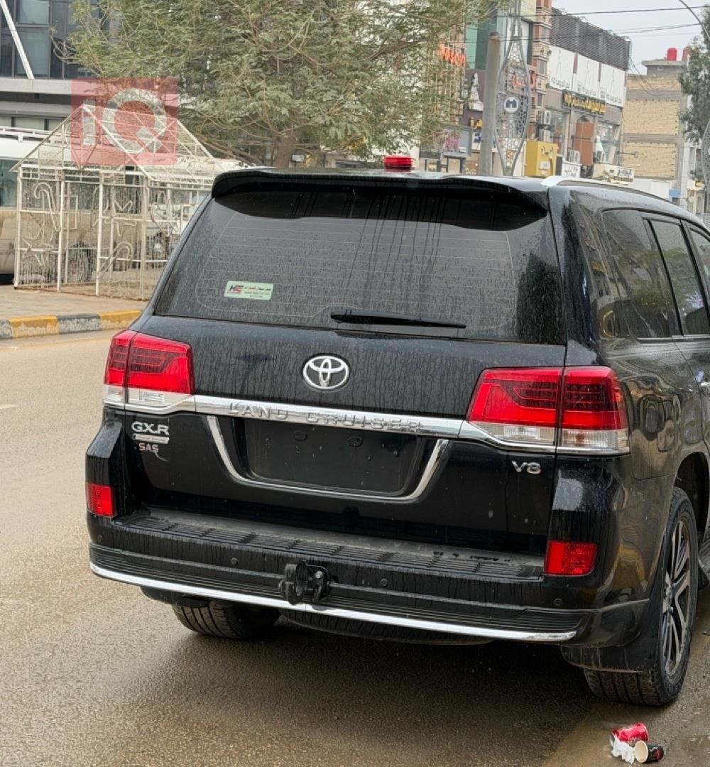 تويوتا لاندكروزر